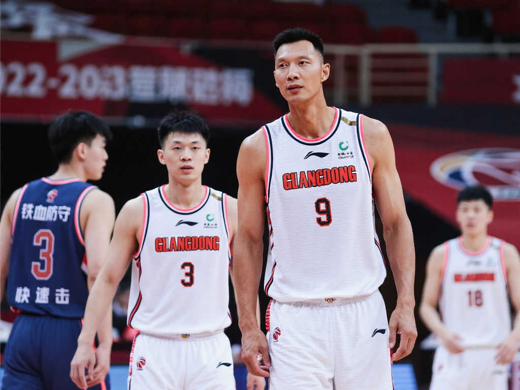 不仅在防守